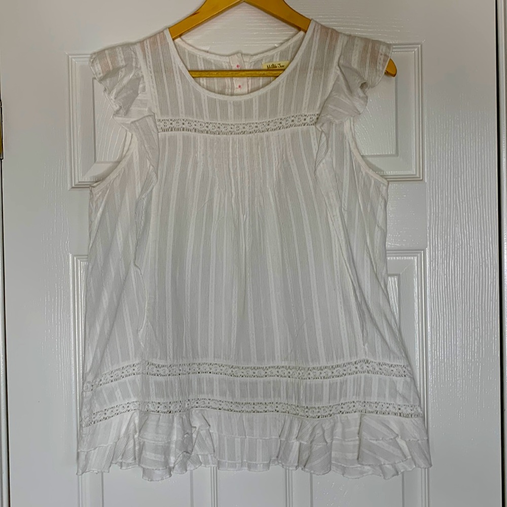 Matilda Jane Ecru Ruffled Sleeveless Blouse Lacy and Ruffles Women’s Medium